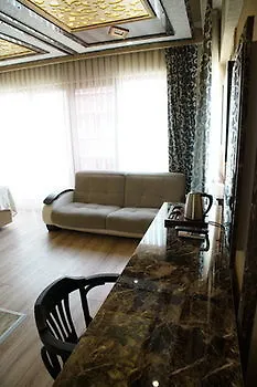 Holiday Business Otel İstanbul