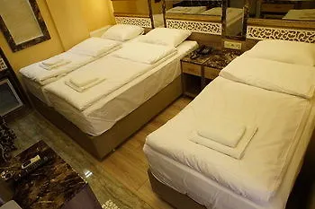 ***  Holiday Business Otel İstanbul Türkiye