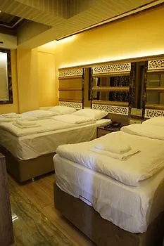 Holiday Business Otel İstanbul